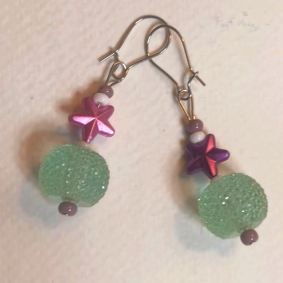 Dangle Handcrafted Earri… - Picture 1 of 3
